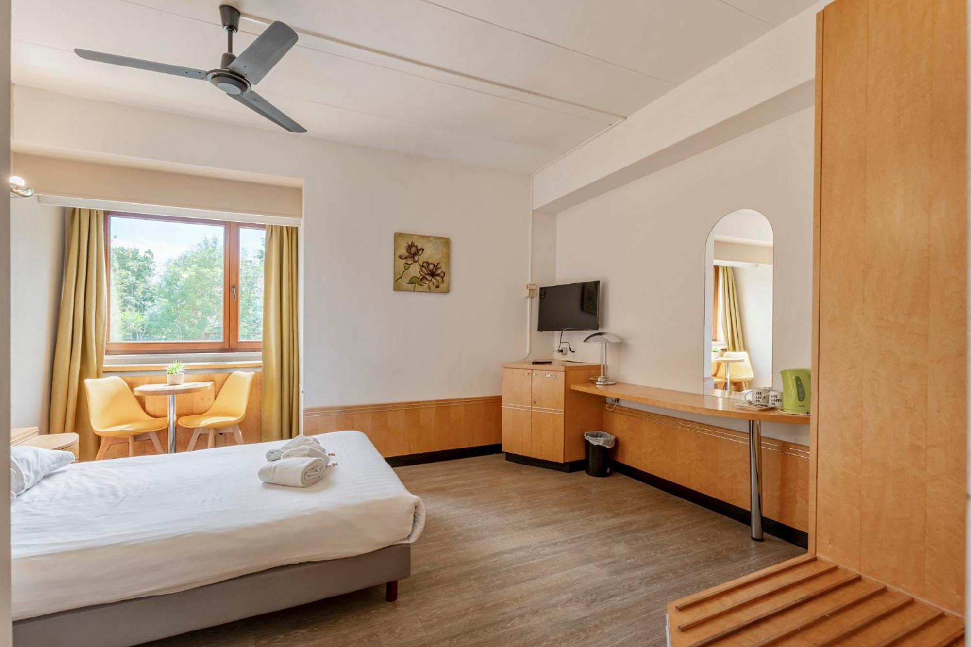Inn Sleep & Go Brussels South 2*